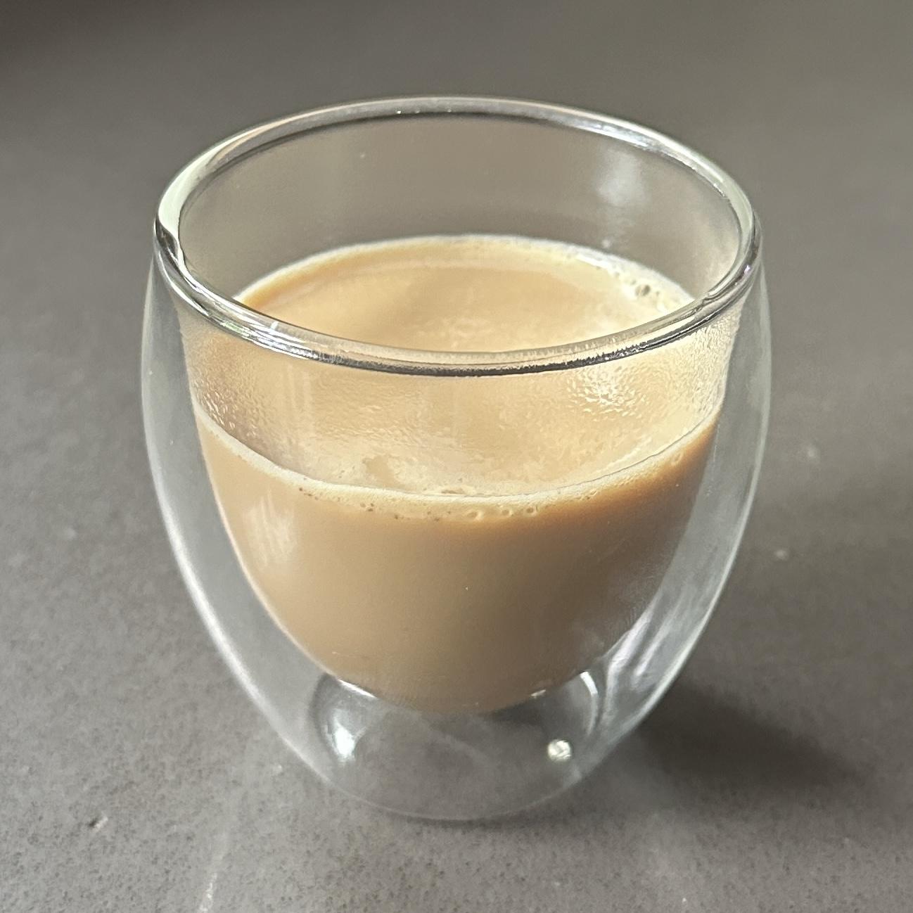 Meso pour — 5 oz masala chai in a double-wall glass